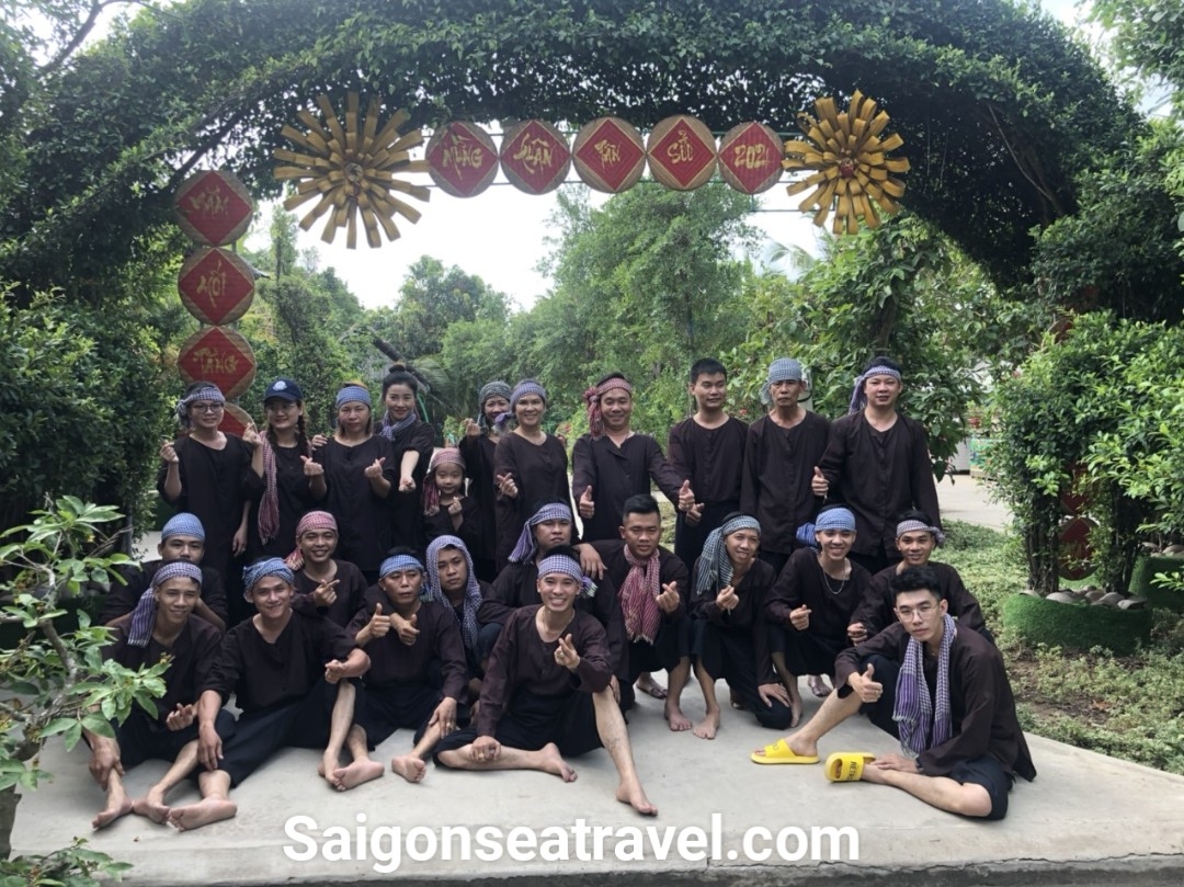 TP. HỒ CHÍ MINH - KDL LAN VƯƠNG BẾN TRE - TEAMBULDING